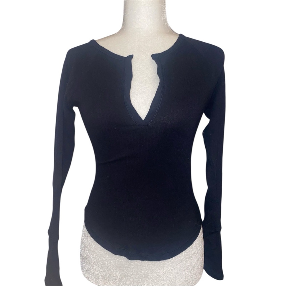 Free People Long Sleeve Notch V-Neck Top - Black